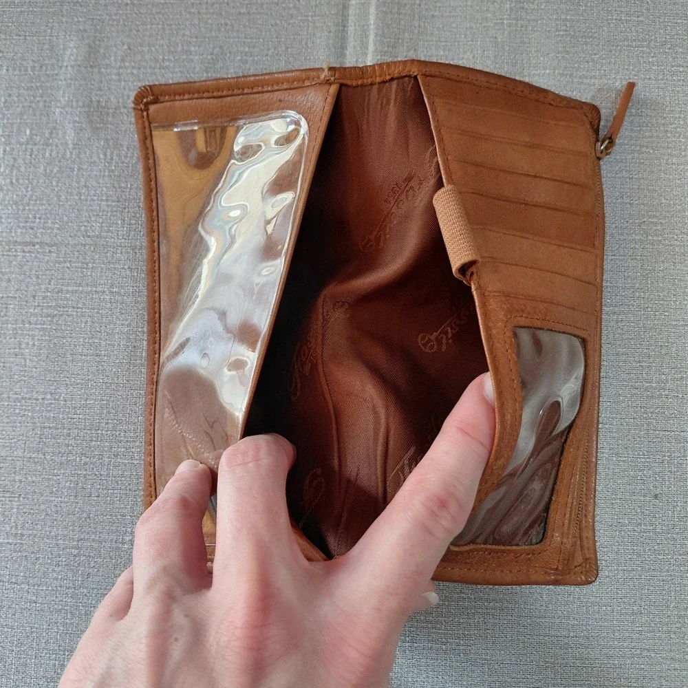 Vtg Fossil Bifold Checkbook Wallet Genuine Leather Cognac Bifold Slimline